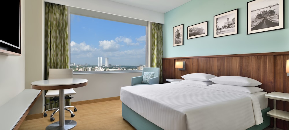 Deluxe, Twin Beds, City View, Fairfield by Marriott Kolkata 9/10
