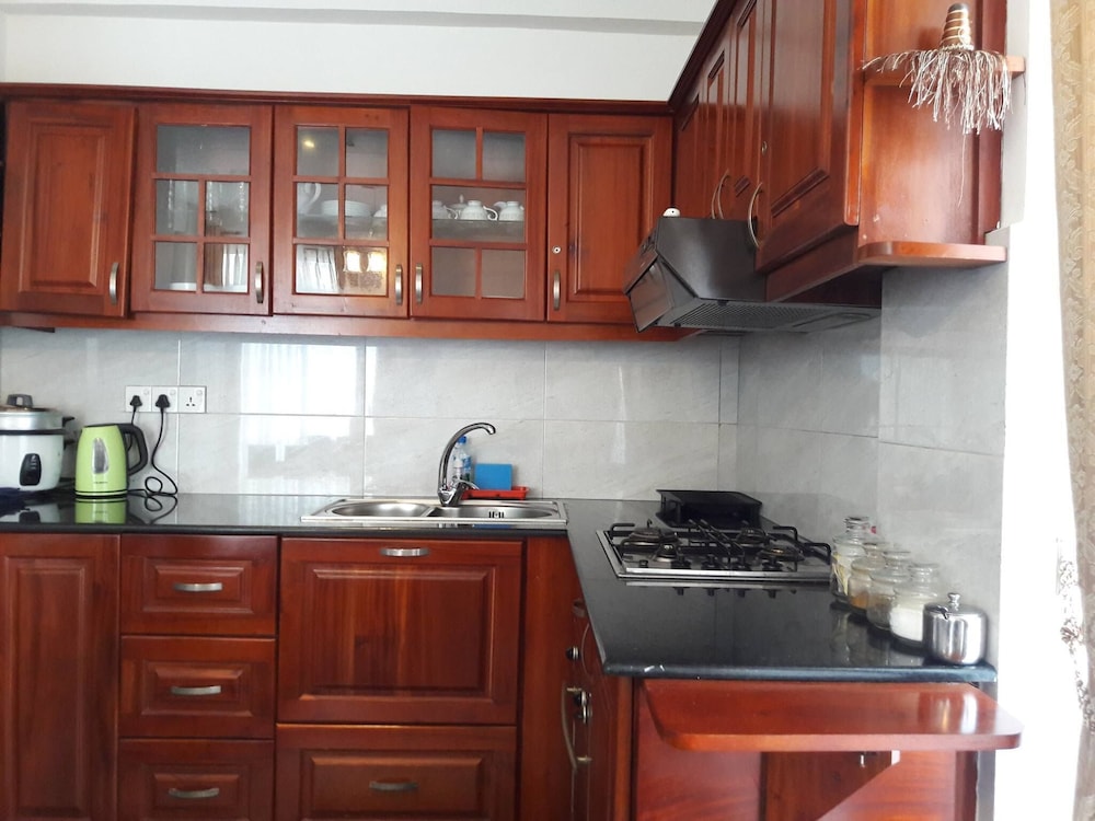 Kandyan Residency 8/50