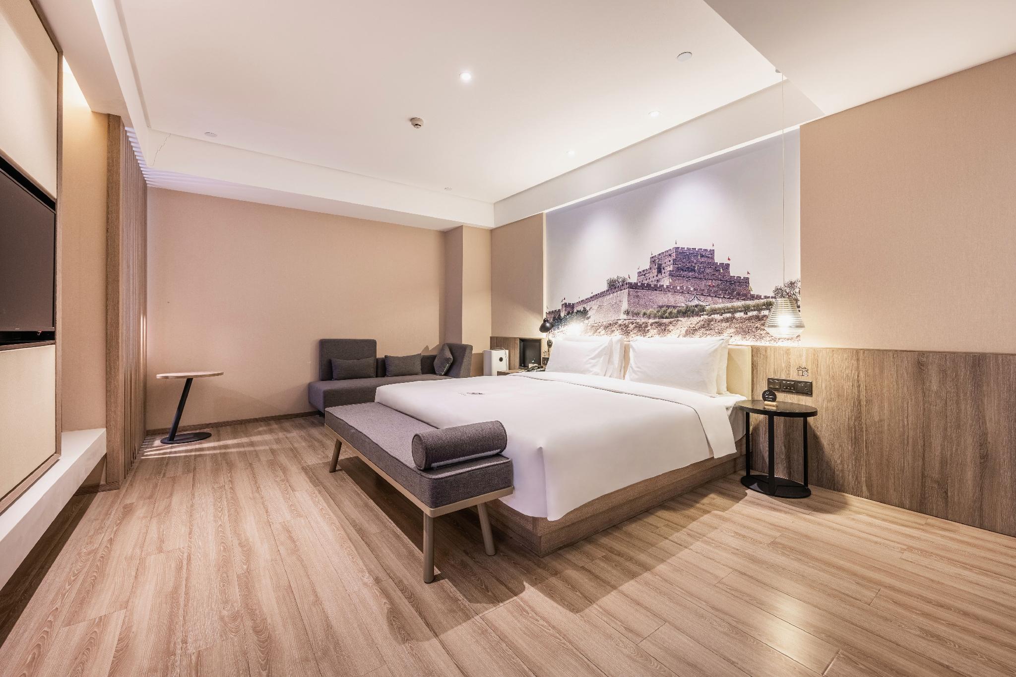 Jimu, Suite, King Bed