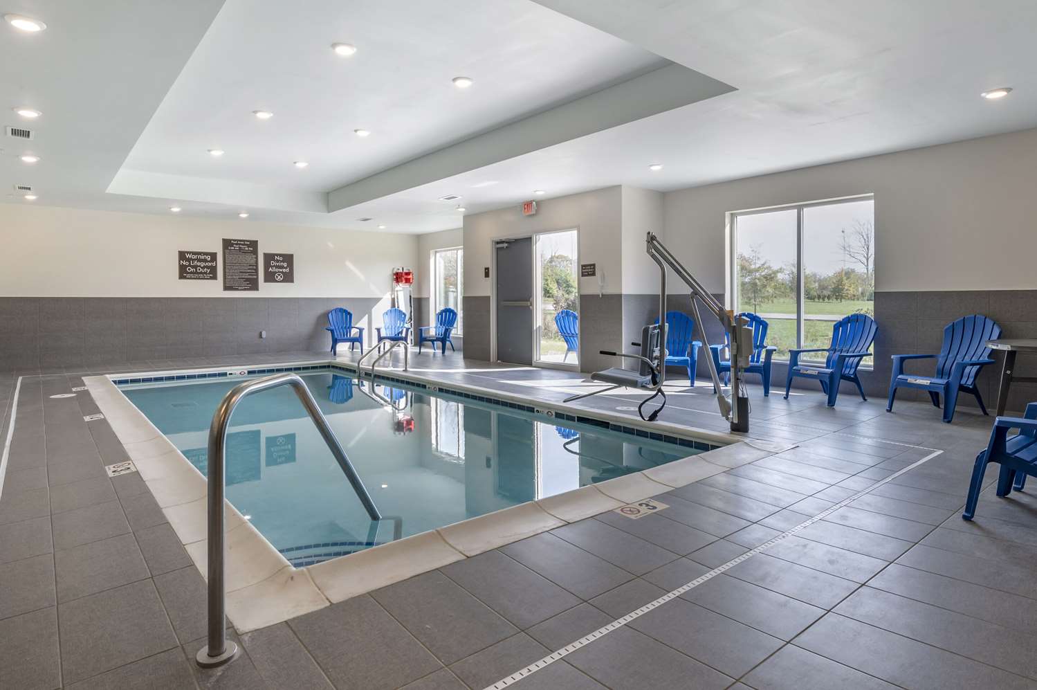 MainStay Suites Georgetown Lexington North 15/29