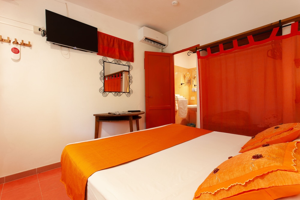 L'oasi Villaggio Albergo 10/59