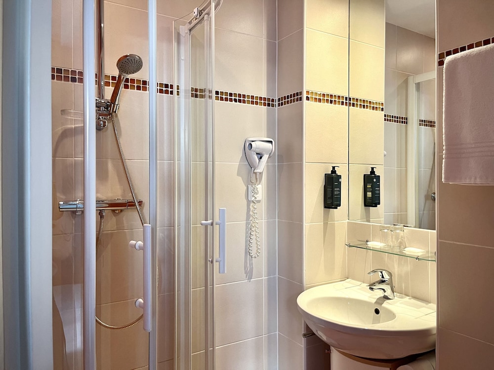 Comfort Hotel Dinard Balmoral 47/49