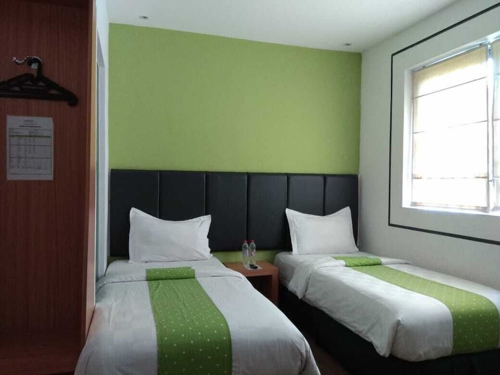 Arbor Biz Hotel 24/58