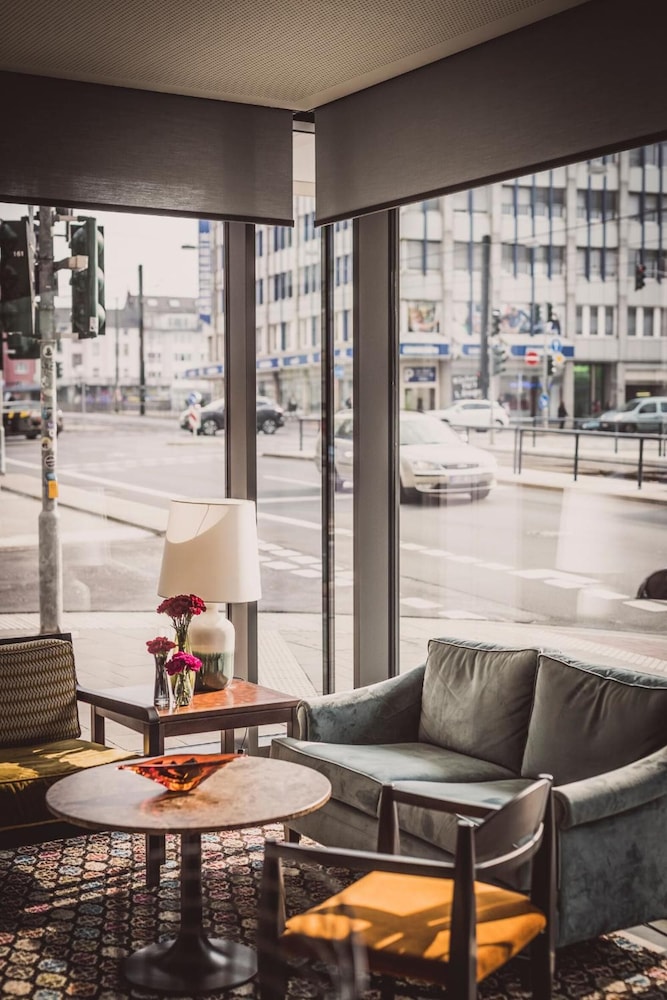 HENRI Hotel Dusseldorf Downtown 43/56