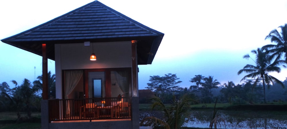 Villa Kemuning 5/40