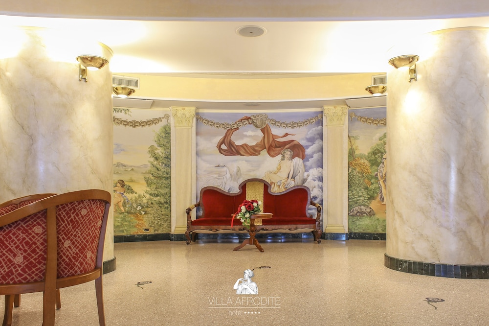 Afrodite Boutique Hotel 50/64