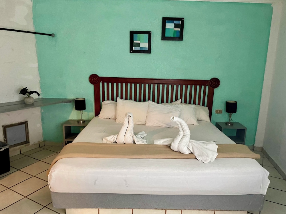 Hotel Chi Ibal Hu Cancun 17/33