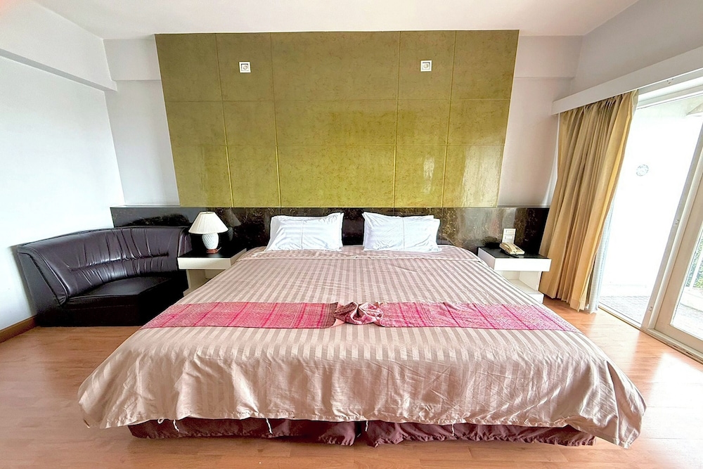 SUPERIOR, DOUBLE BED