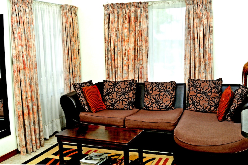 All Seasons Boutique Hotel 78/100