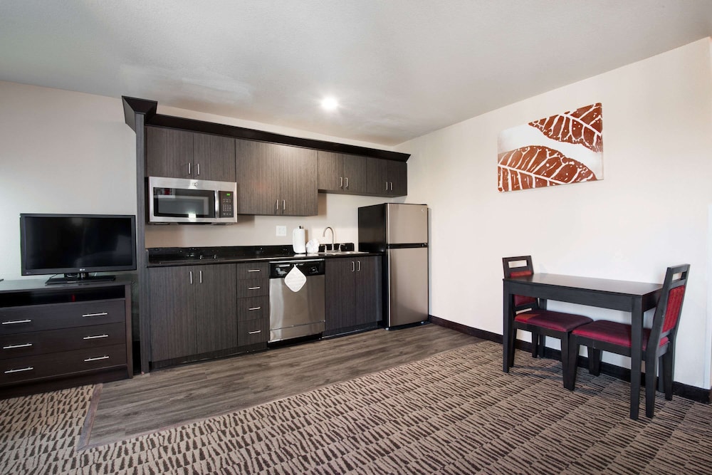 Hawthorn Suites by Wyndham Las Vegas/Henderson 5/28