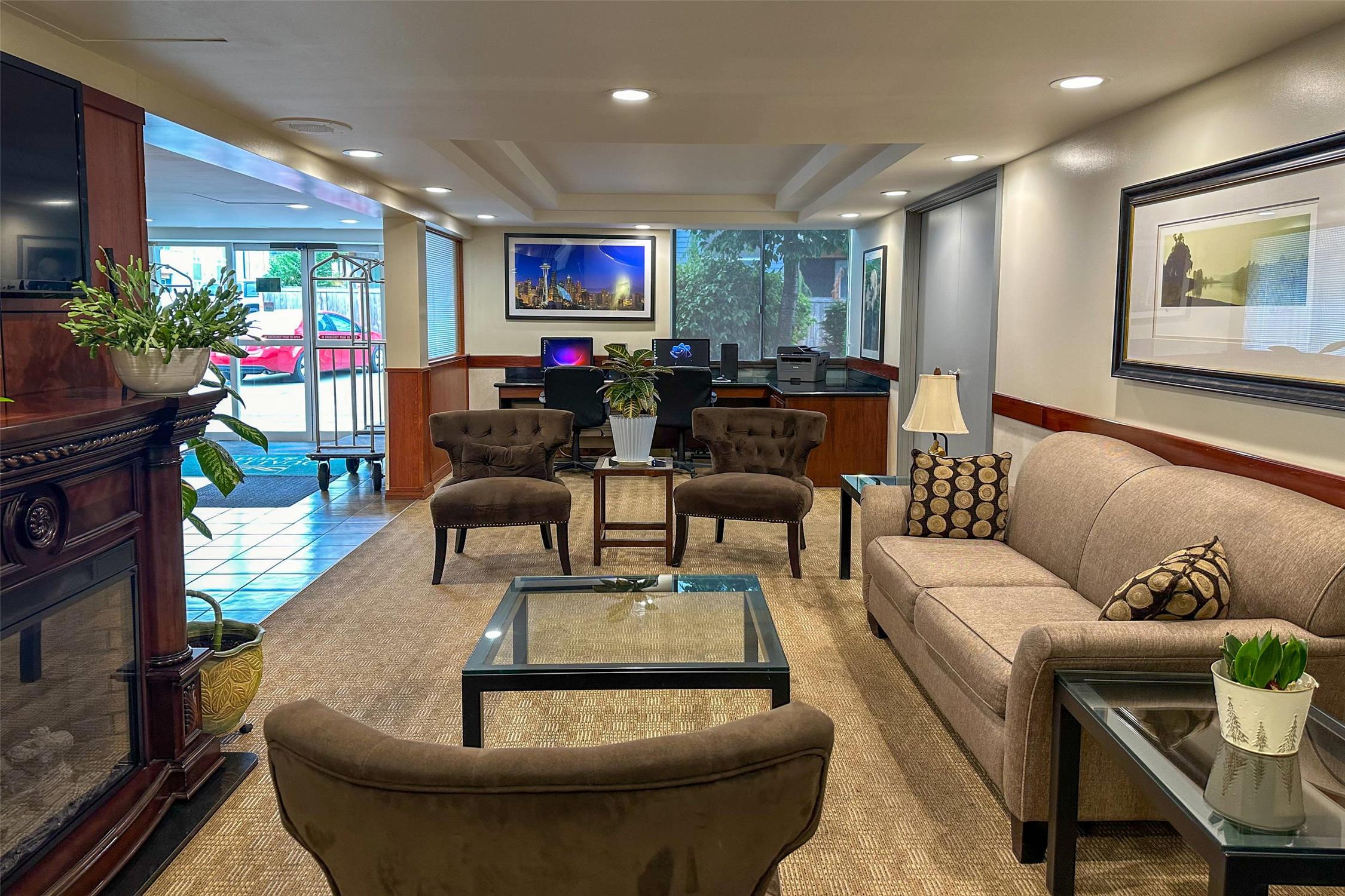 Quality Inn & Suites Everett, WA 4/10