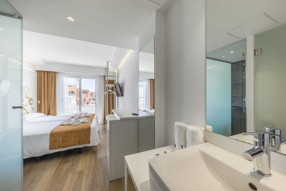 WelikeHotel Triton beach 11/48