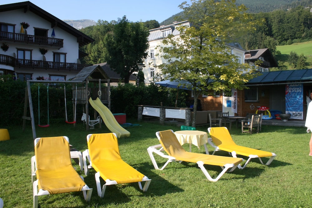 Romantik Residenz (Ferienwohnungen Hotel Im Weissen Rössl) 41/50