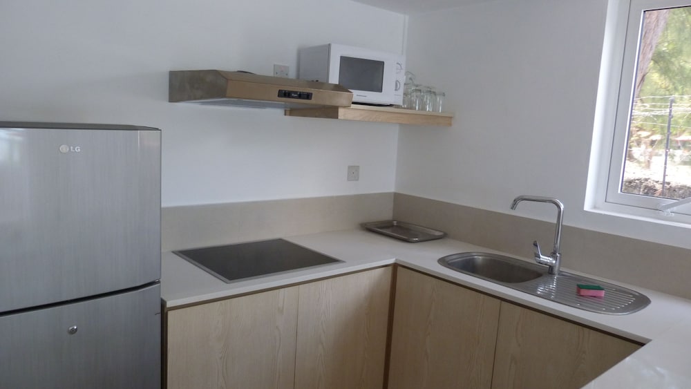 Le Beachclub Serviced Apartments And Villas 40/77