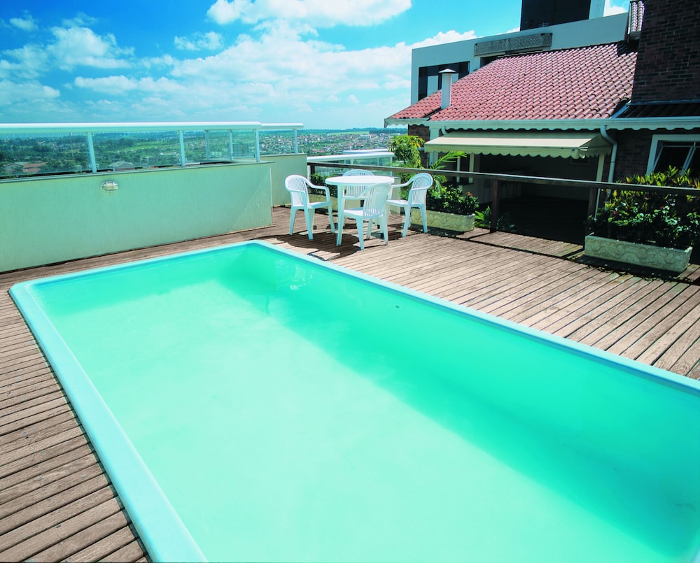 Hotel Jaguary 27/64