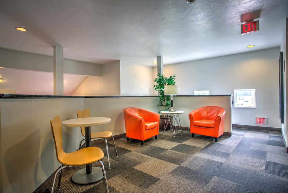 Motel6 Bozeman, MT 43/51