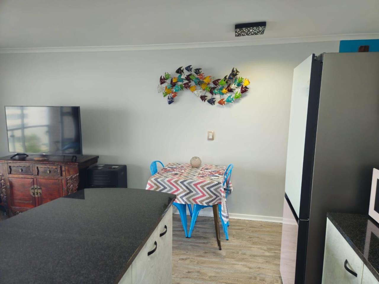 Sea Breeze Apartments 17/35