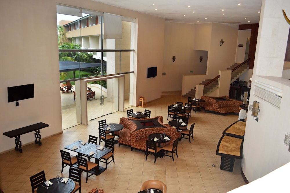 SUN HOTEL 40/68