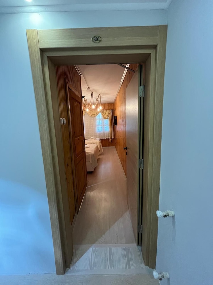 Sumela Holiday Hotel 50/50