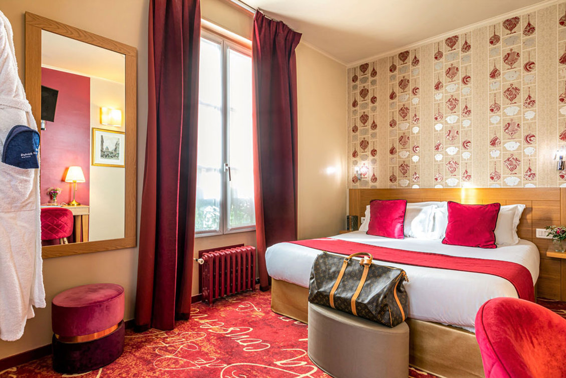 Hotel Romance Malesherbes By Patrick Hayat Formerly Romance Malesherbes 14/66