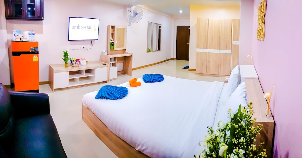 Ambrosial Suites 27/42