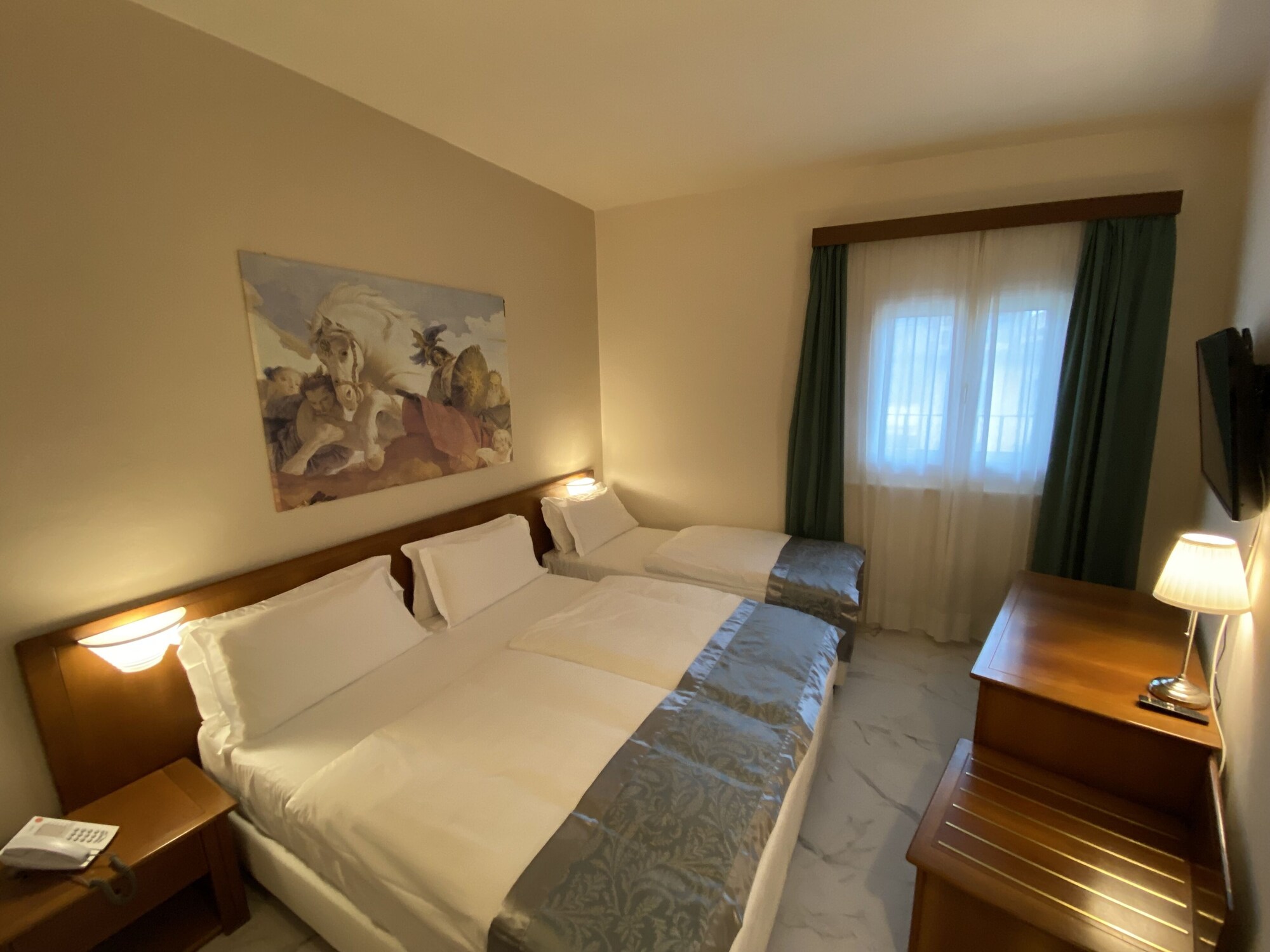 غرفة كلاسيكية ثلاثية بثلاثة أسرّة، Hotel Palazzo Benci 3/10