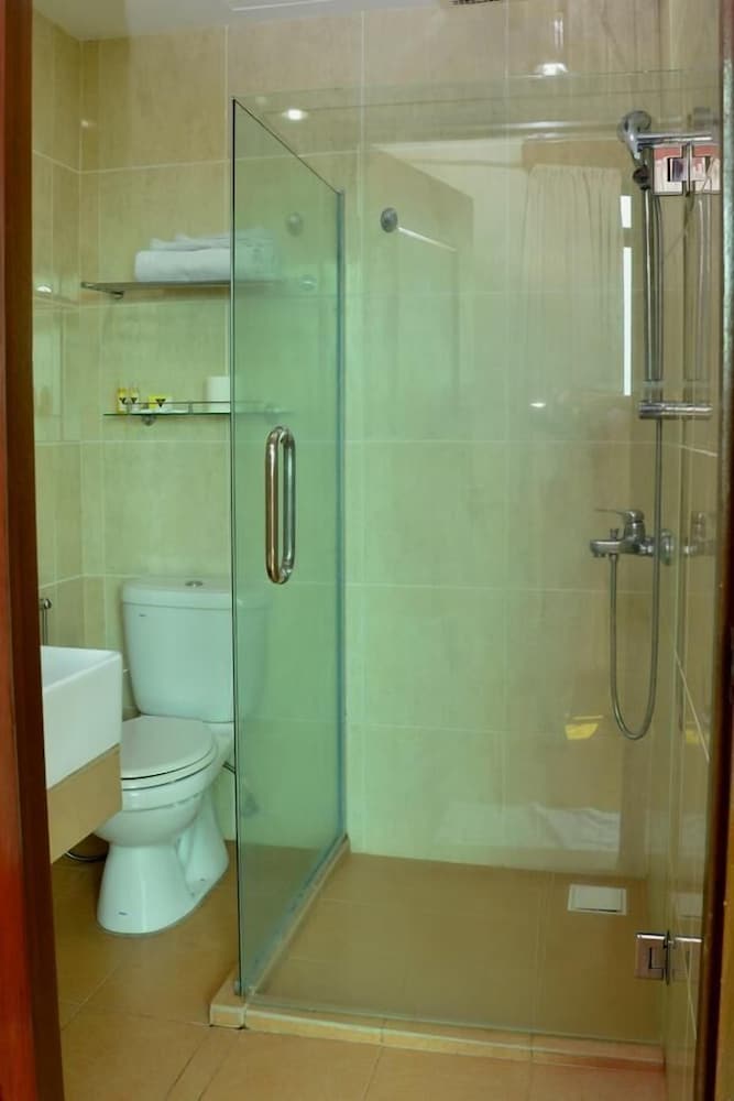 Muarar 99 Hotel 29/31