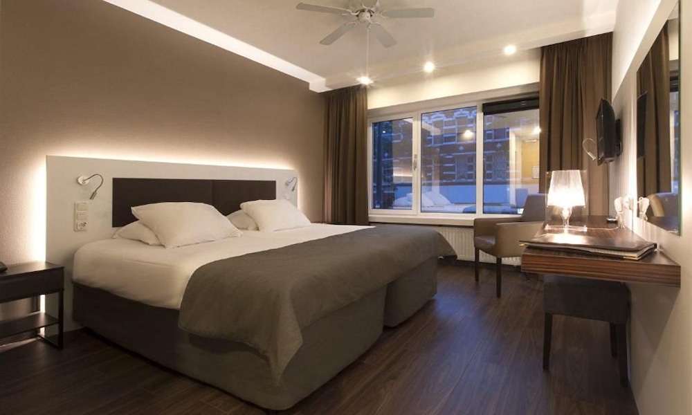 Hotel Emma 13/44