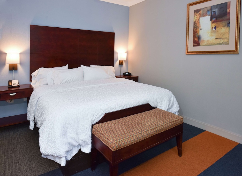 Hampton Inn Alexander City 8/27