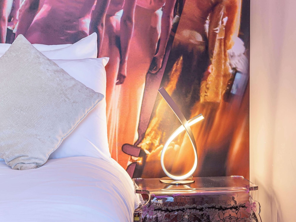 Mercure Paris Place d Italie 41/74