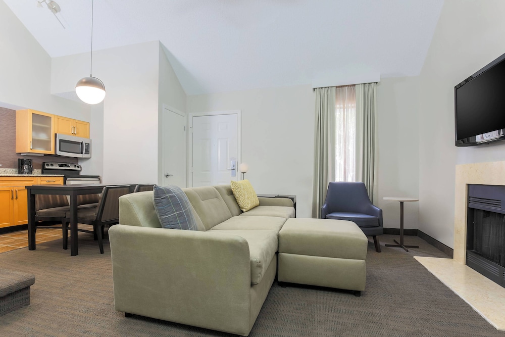 Residence Inn by Marriott Boca Raton 16/35