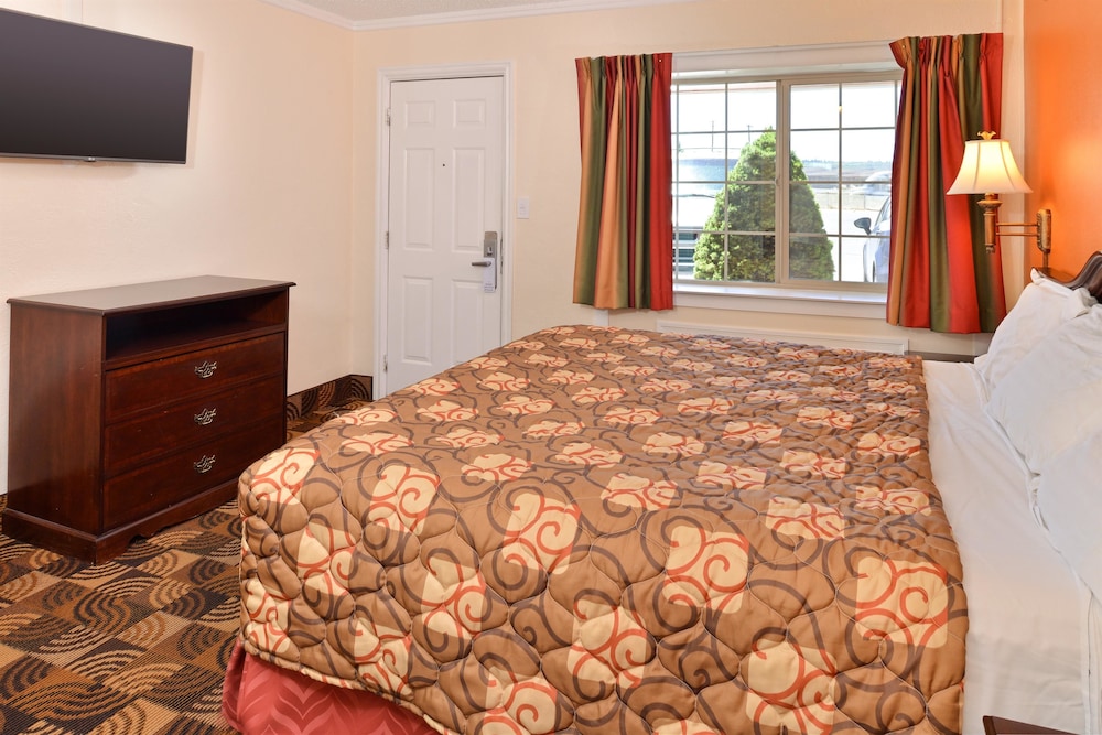 Americas Best Value Inn & Suites Klamath Falls 9/18