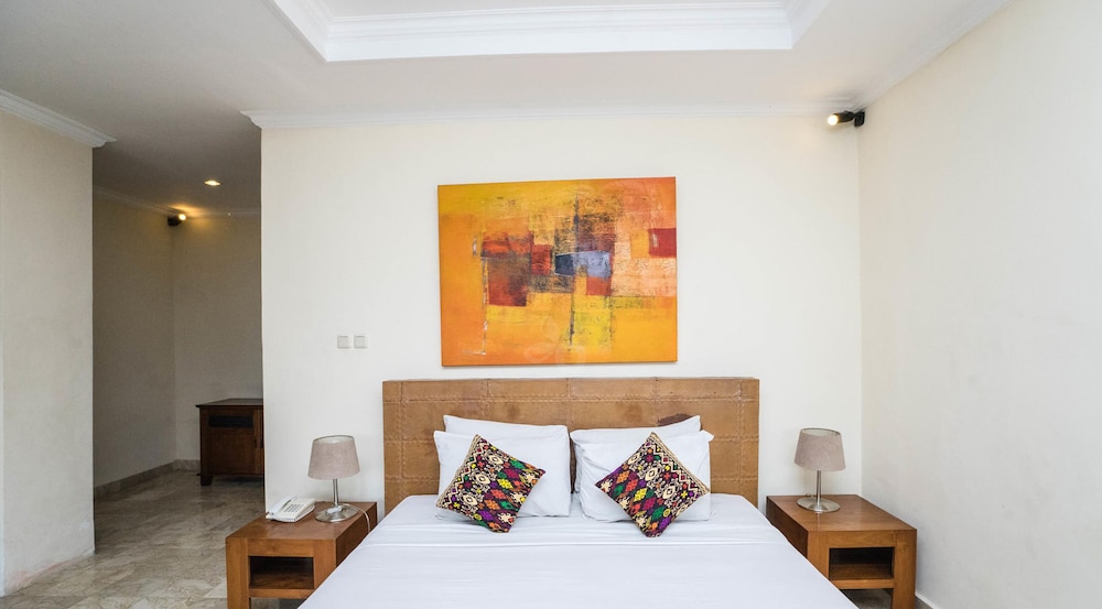 Multiple Bedrooms, Deluxe, Villa, 4 Beds, 3 King Beds, Pool View, Garden Area
