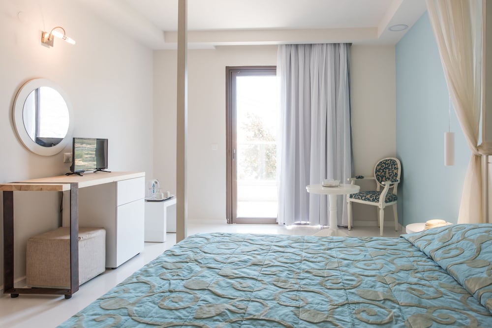 Eva Mare Apartments 31/75