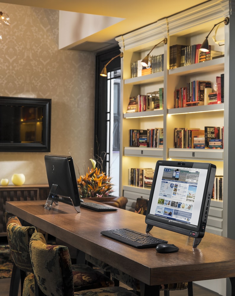 H10 Catalunya Plaza Boutique Hotel 67/73