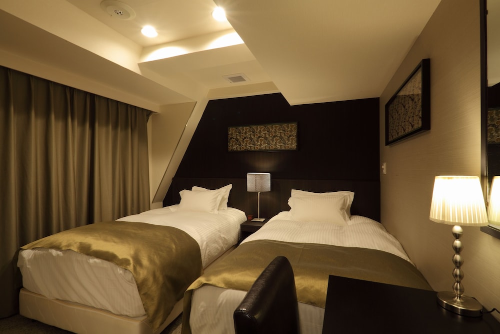 Centurion Hotel Ueno 54/74