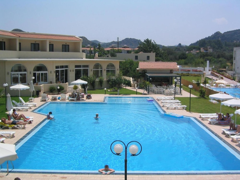 Summerland Hotel & Bungalows - Adults Only 33/34