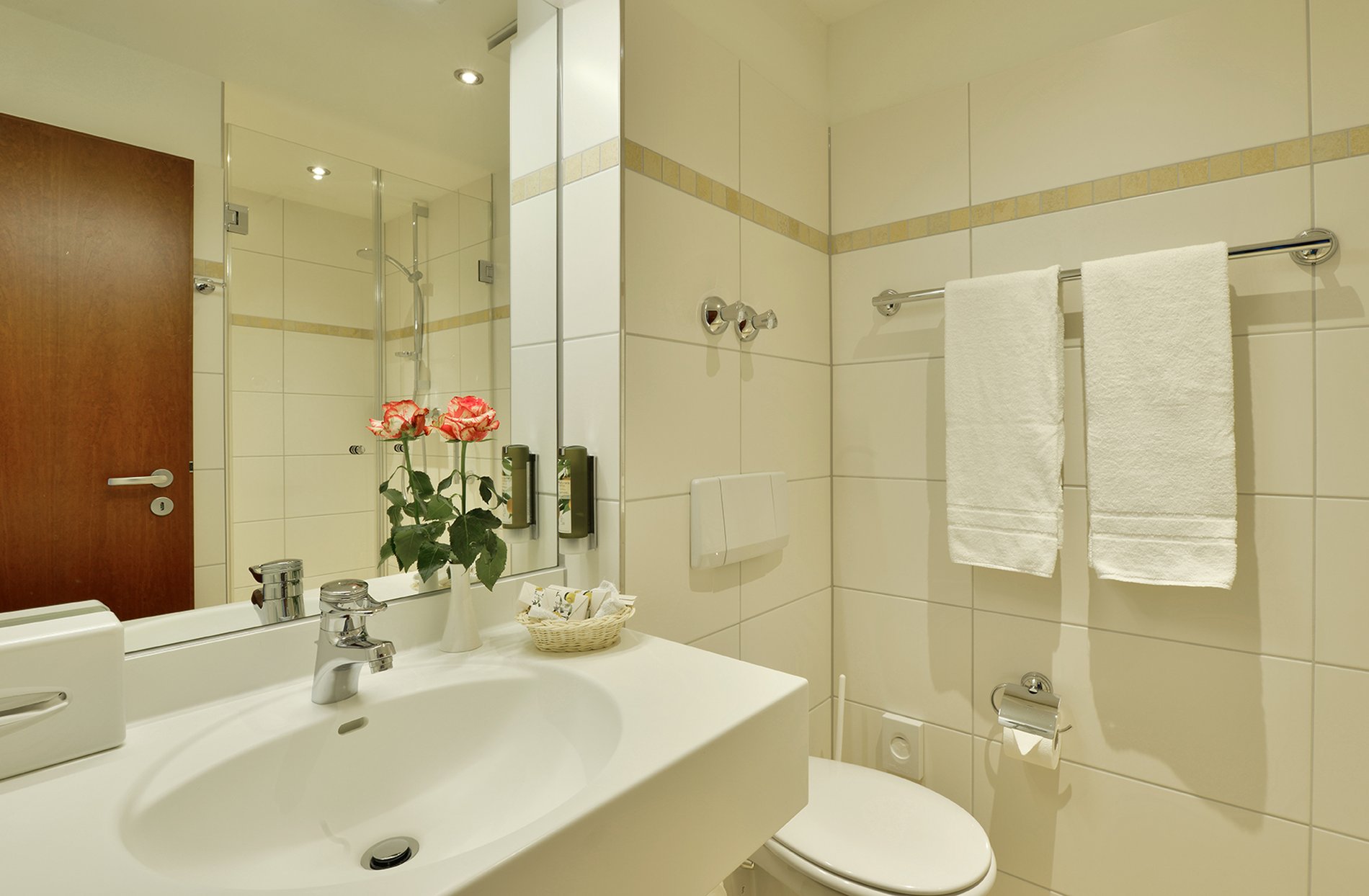 Hotel Der Lindenhof 71/75
