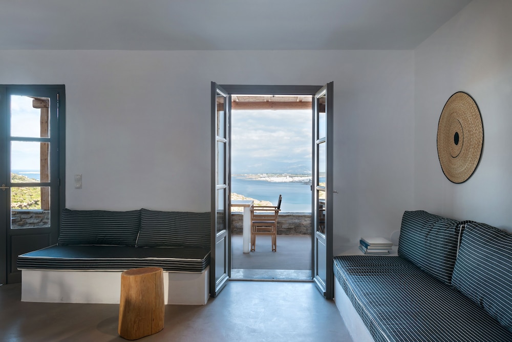 Acron Villas 27/50