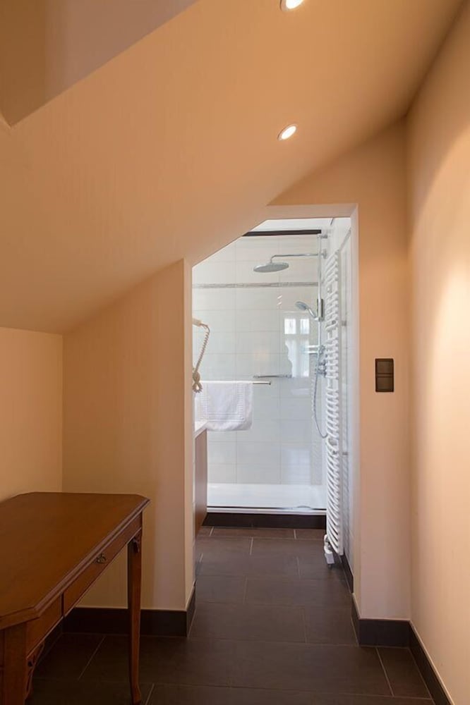 SACHER BADEN 38/67