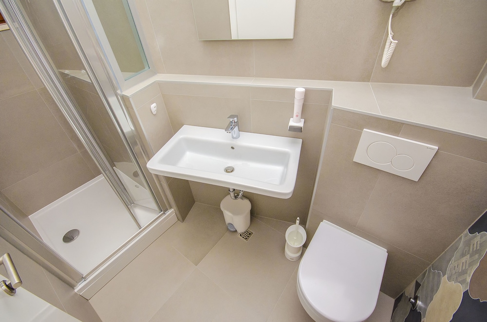 Hostel Dvor 32/44