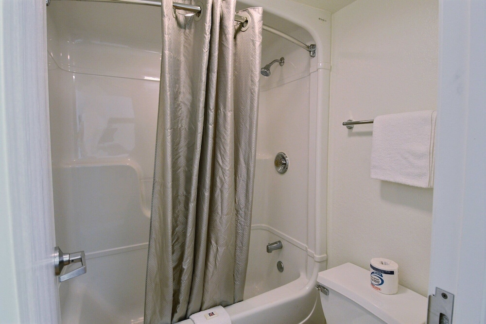 Motel6 Tewksbury, MA - Boston 42/42