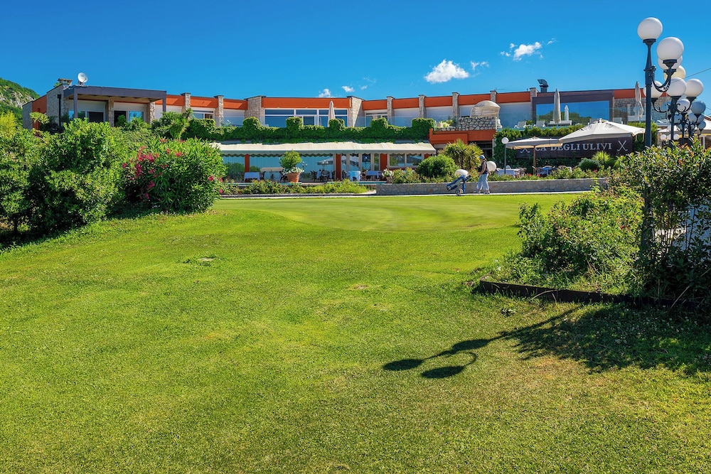 Golf Hotel Ca' Degli Ulivi 69/72
