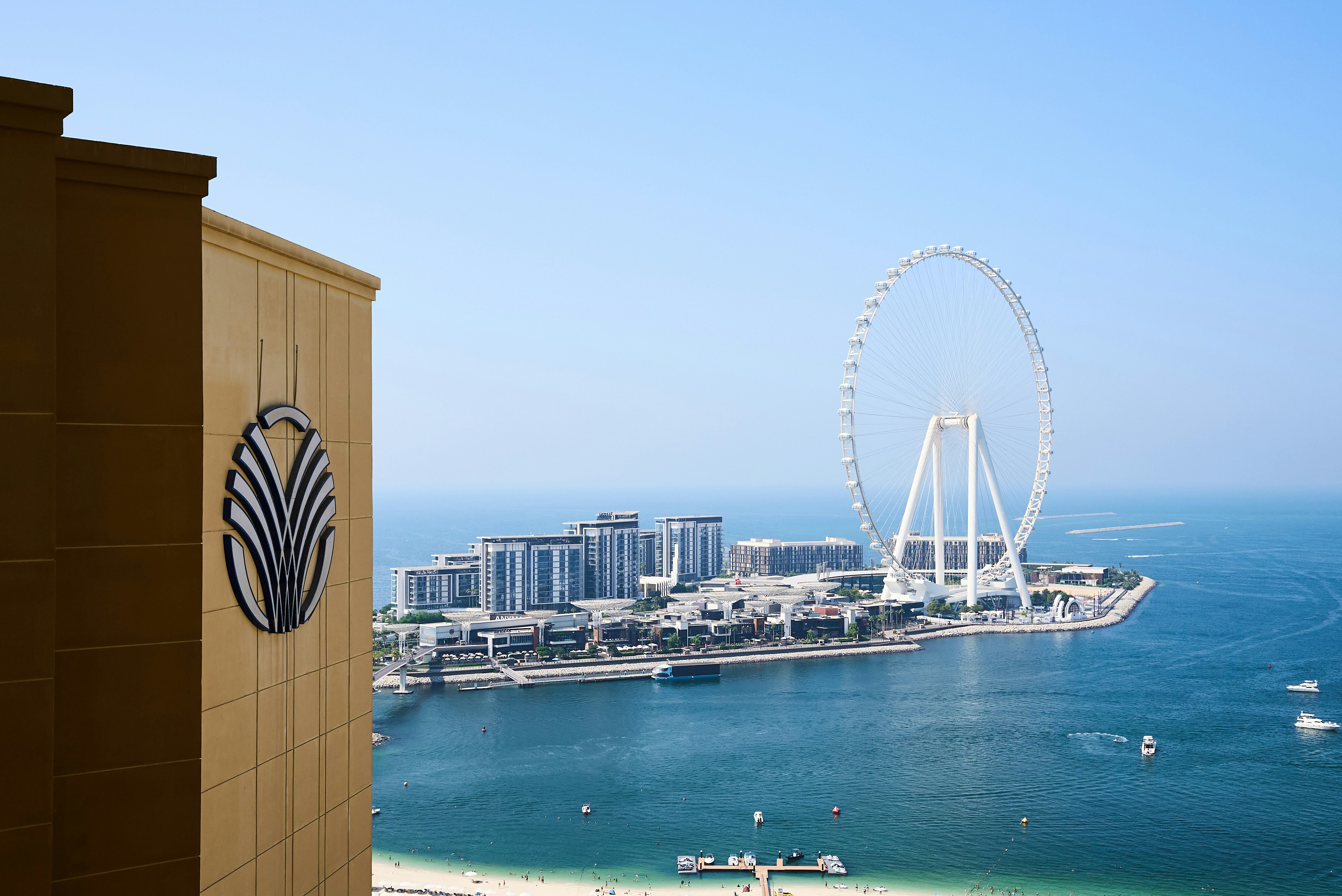 Amwaj Rotana Jumeirah Beach 45/50