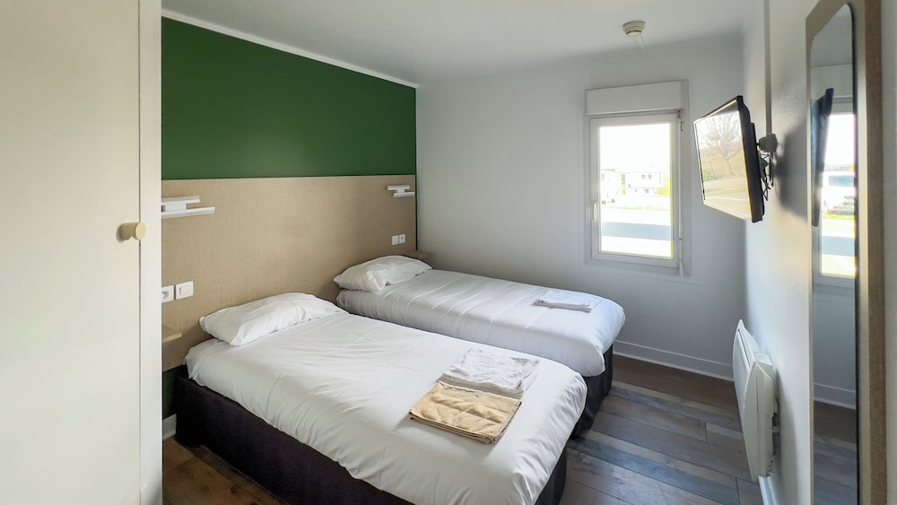 Fasthotel Le Mans 25/58