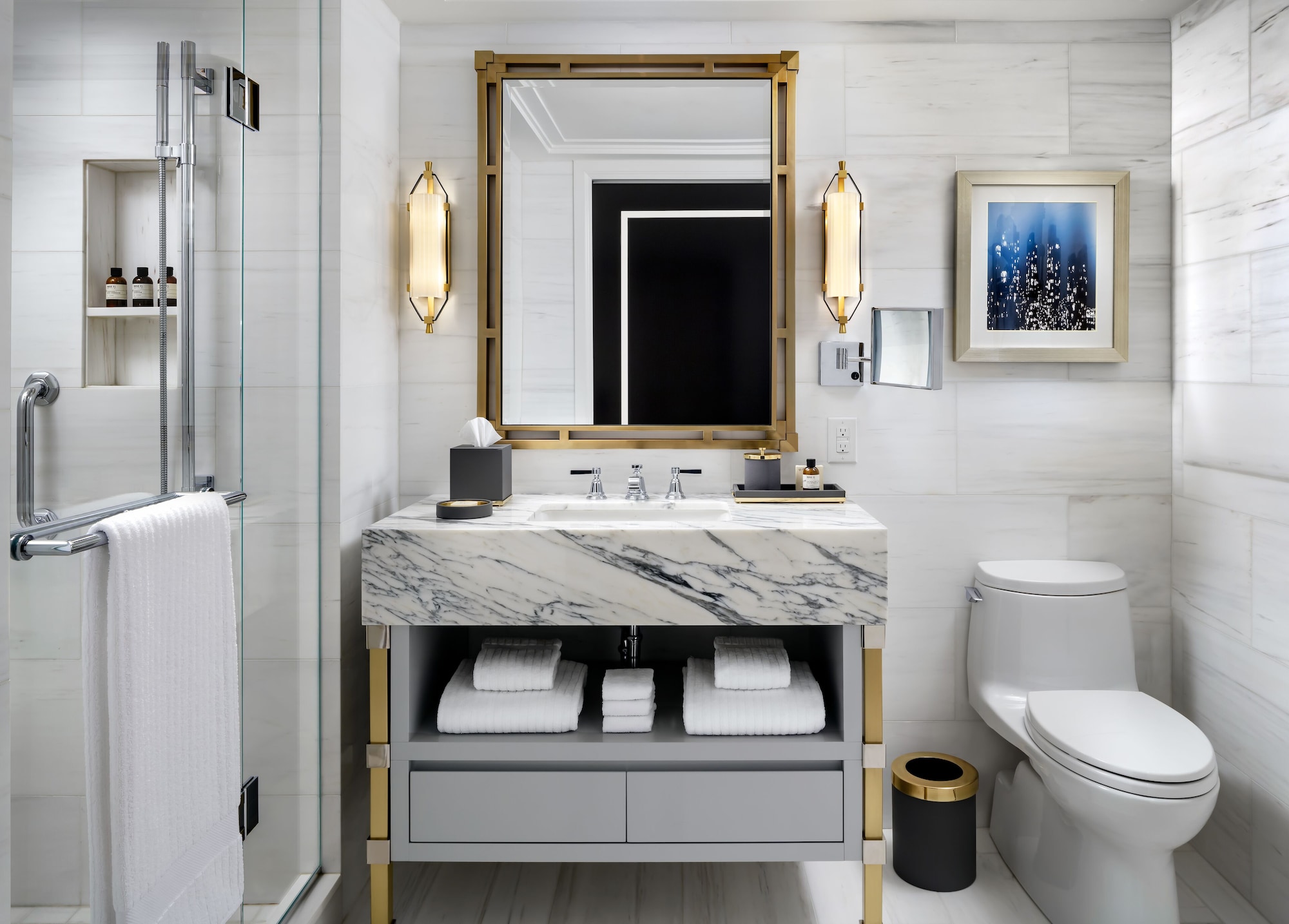 Fairmont Gold, Studio, Suite, King Bed, Club Lounge Access