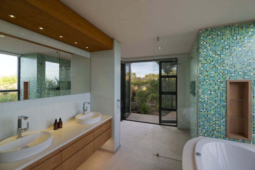 Alkira Lodge 33/33