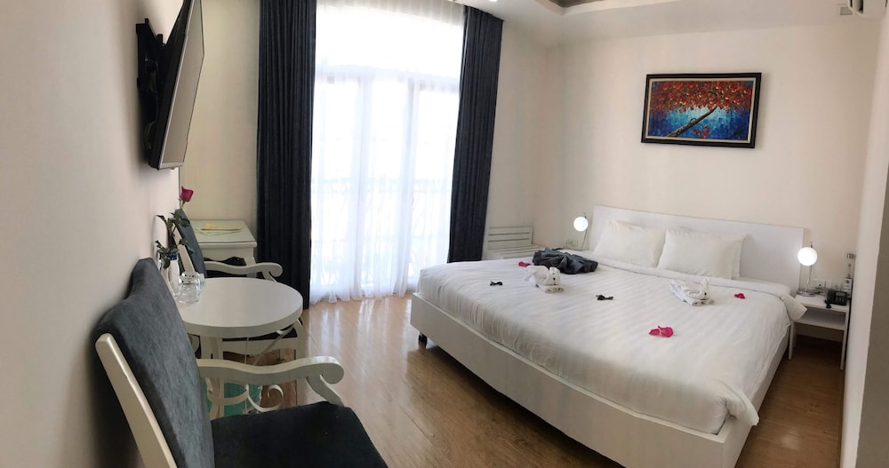 Hotel La Perle Hue 17/60