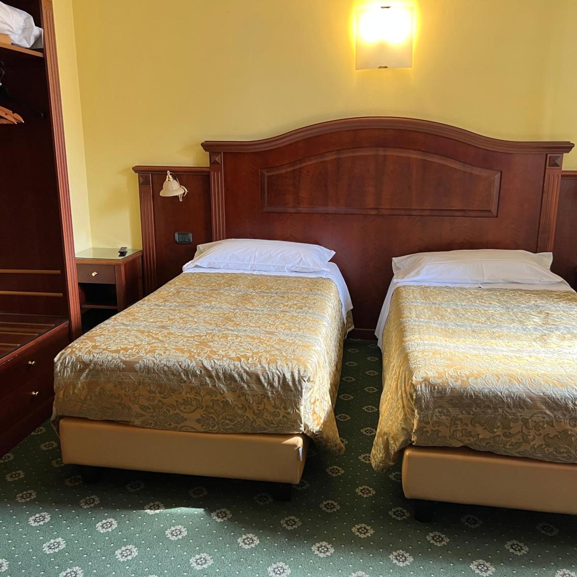 Hotel Valganna Srl Ex Valganna 24/50
