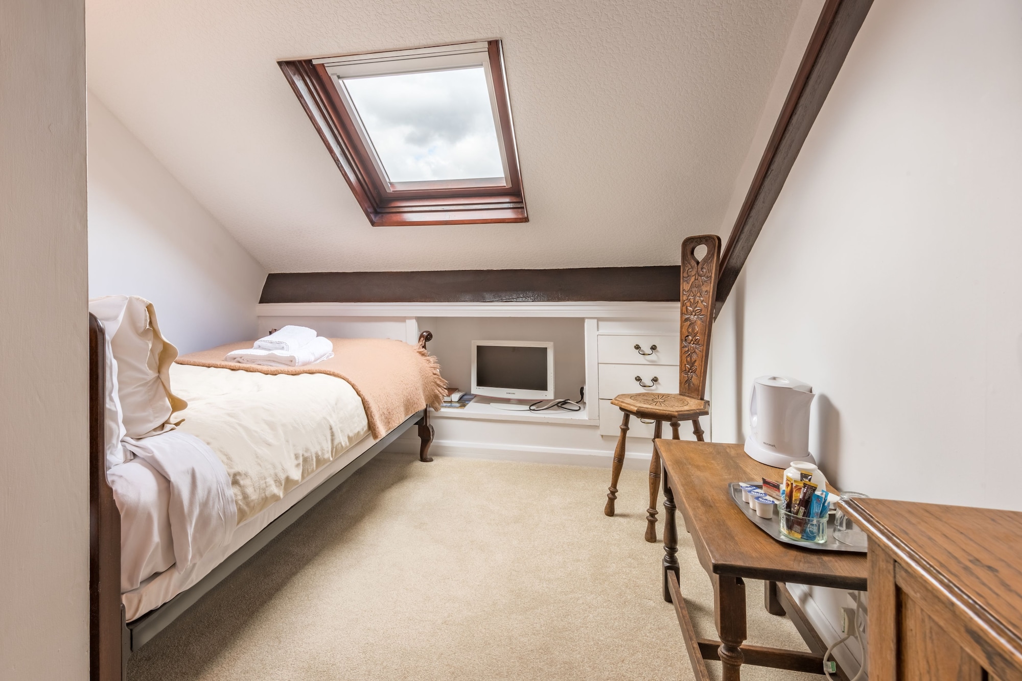 Single, Single Bed